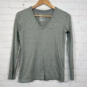 Nike Dri Fit Shirt Womens Small Gray V-Neck Long Sleeve Regular Fit